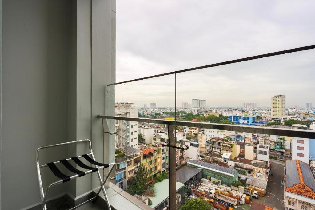 Lusso Suites - D1Mension & Zenity Residence, Sg'S Heart ホーチミン市 エクステリア 写真