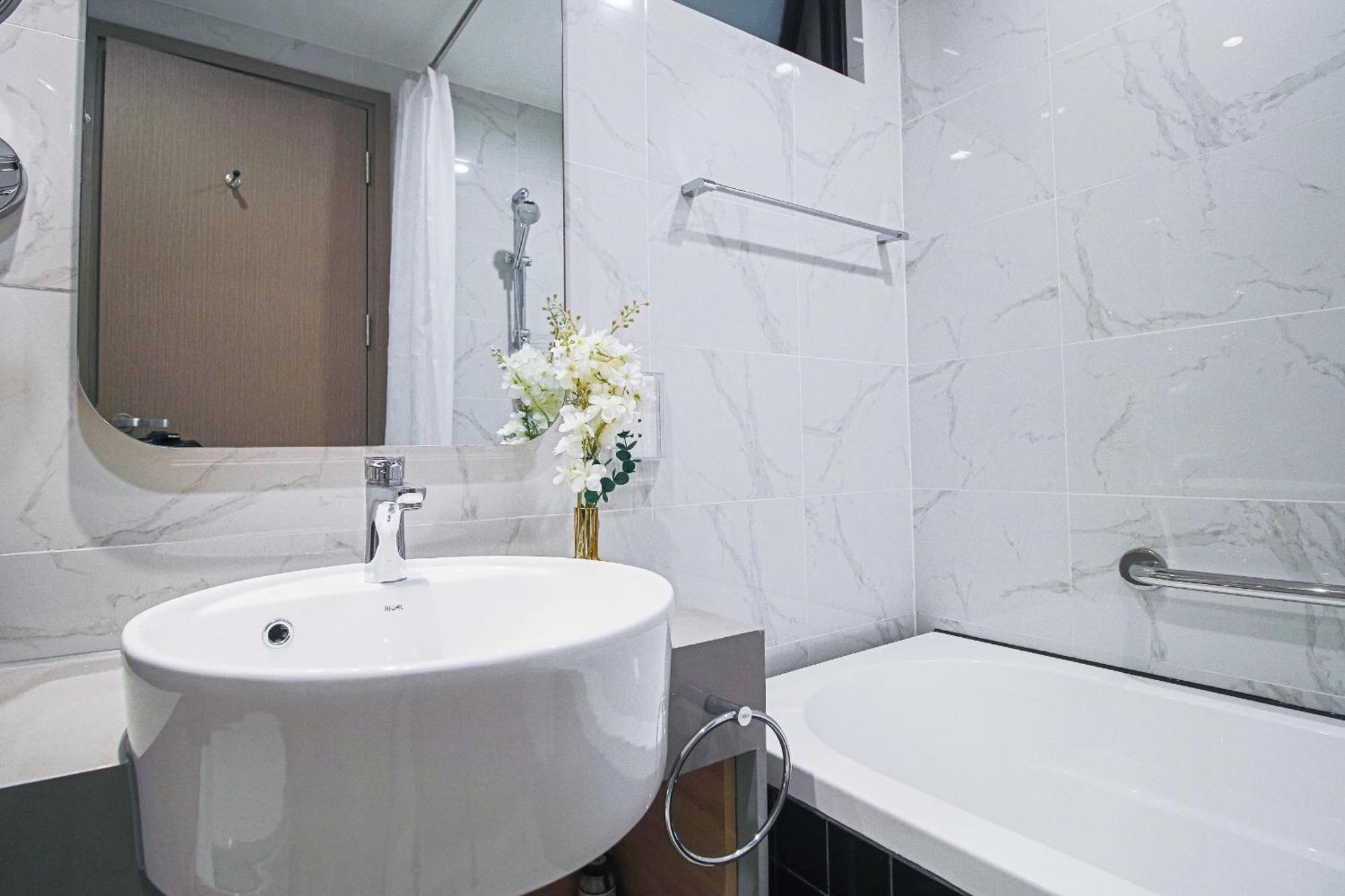 Lusso Suites - D1Mension & Zenity Residence, Sg'S Heart ホーチミン市 エクステリア 写真